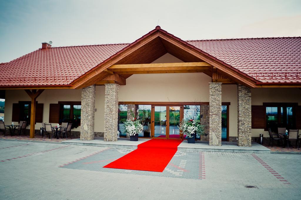 Hotel Bonsai Немча Екстер'єр фото